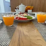 Garden 16 *