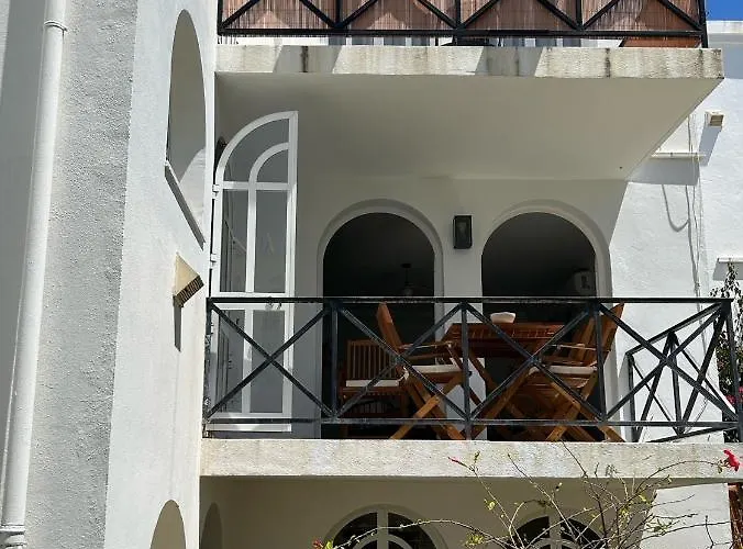 Garden 16 公寓 塔维拉