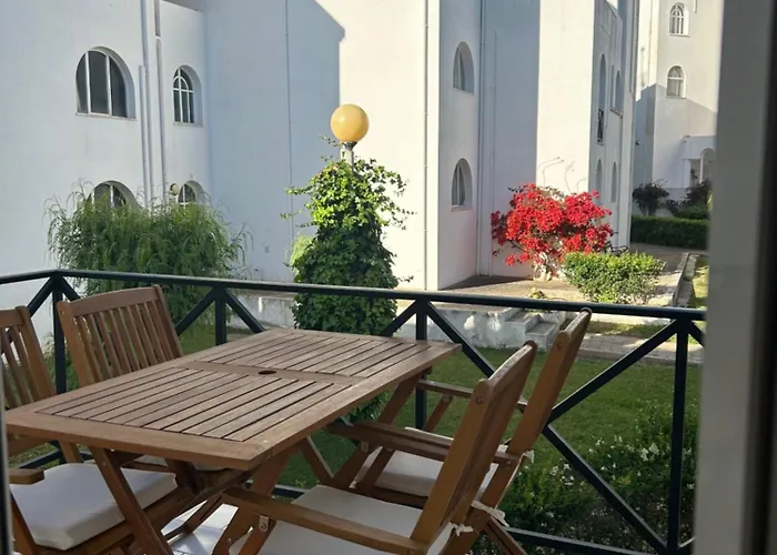 Garden 16 *