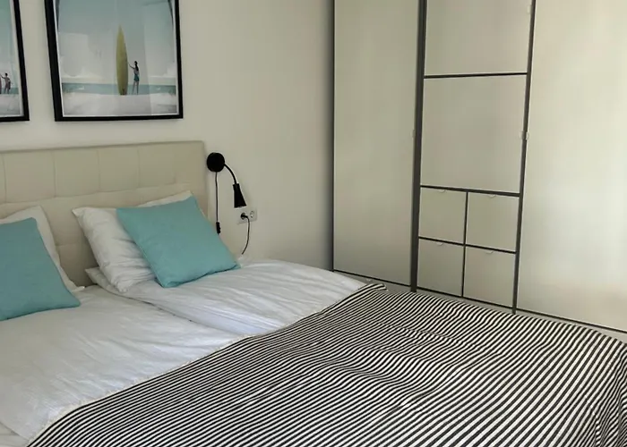 Garden 16 公寓 塔维拉