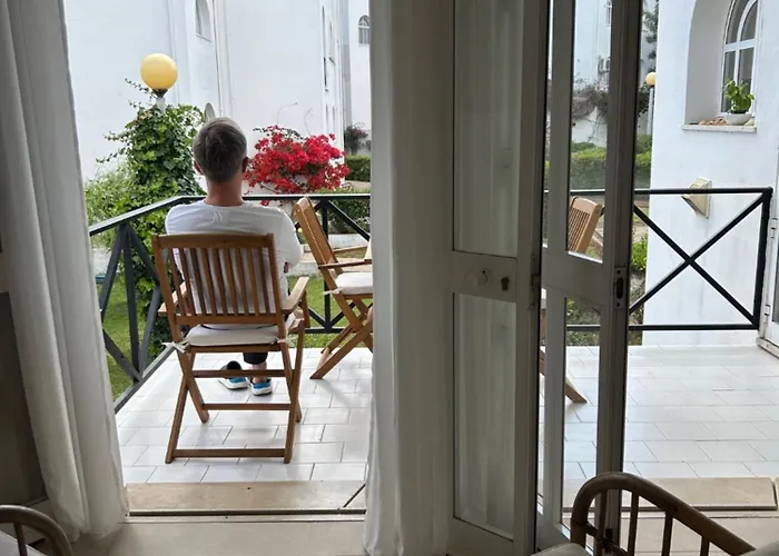 Garden 16 公寓 塔维拉